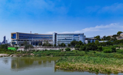 福華化學(xué) 綠色領(lǐng)航，農(nóng)藥行業(yè)“雙響炮”奏響發(fā)展強音